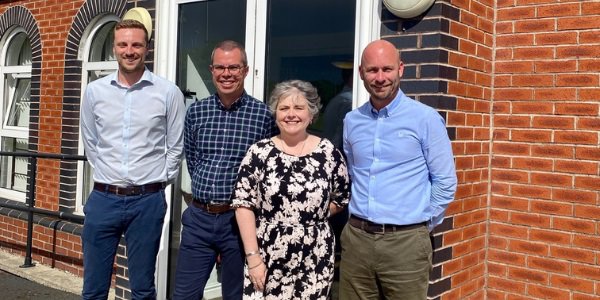 Rowlinsons Solicitors Strengthen Management Team The Cheshire based firm has made two senior appointments in newly created roles as they look to grow the practice and expand their in house management expertise. Michelle Fisher has joined the Property Depa